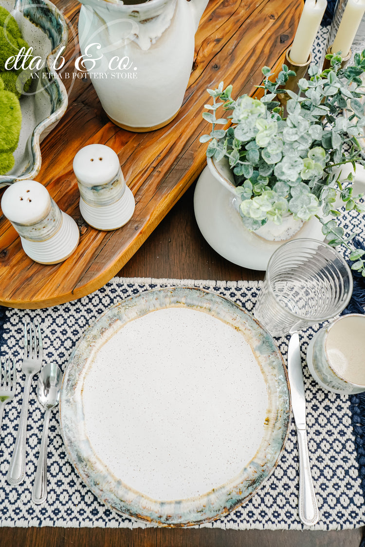 FarmHouse Round Dinner Plate