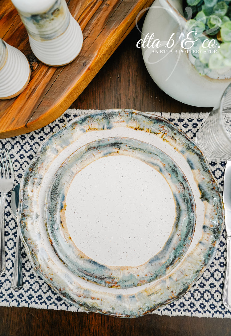 FarmHouse Round Salad Plate