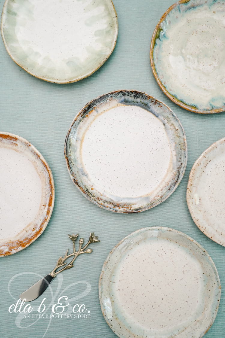 FarmHouse Round Salad Plate