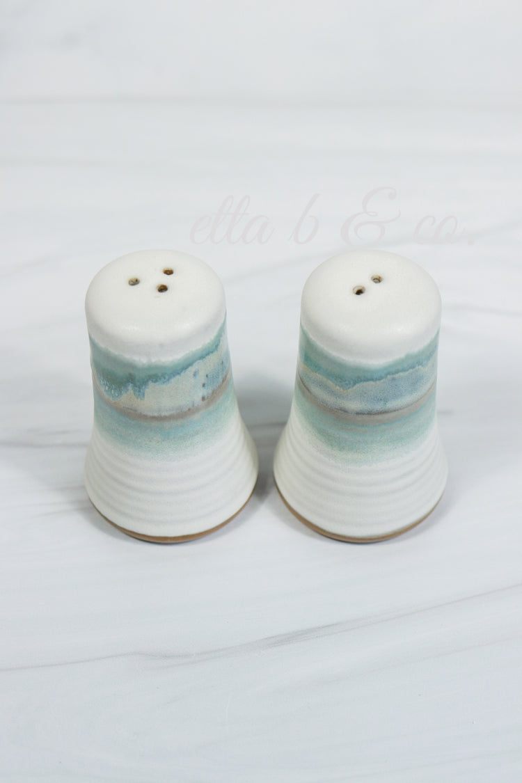 Salt & Pepper Shaker Set