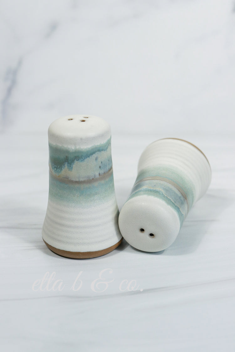 Salt & Pepper Shaker Set
