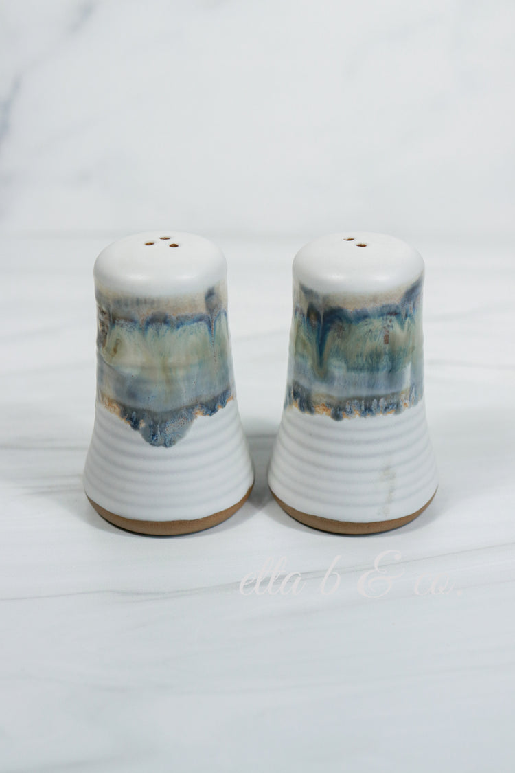 Salt & Pepper Shaker Set