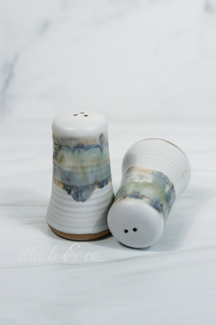 Salt & Pepper Shaker Set