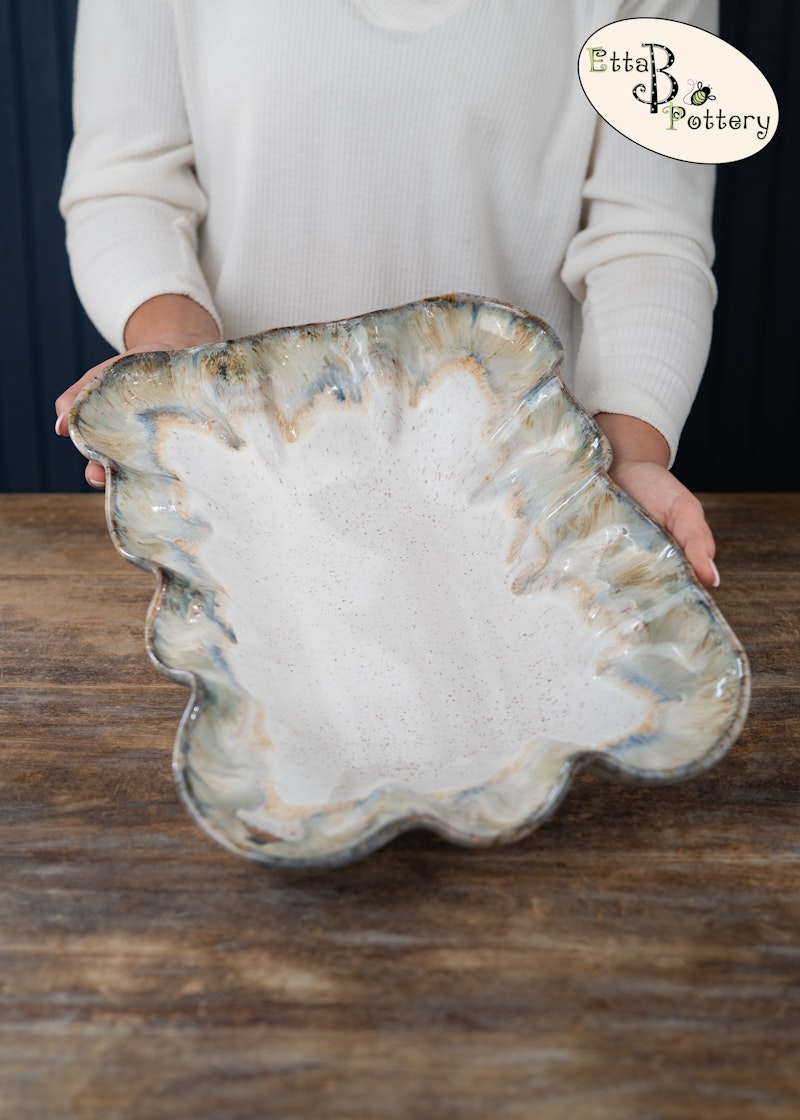 Ruffled Rectangle Server – Etta B & Co.